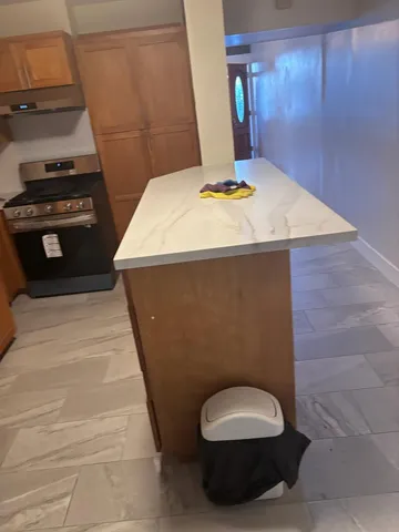 $1,300,000 | 1661 Palou Avenue, San Francisco, CA 94124