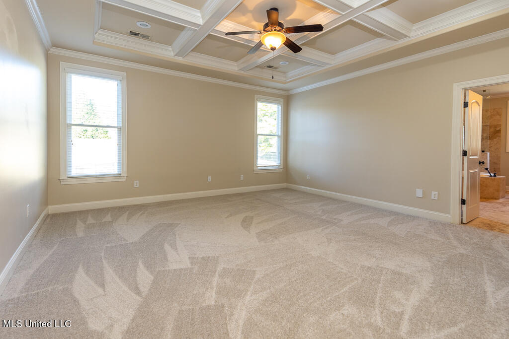 20 Surrey Loop Byhalia, MS 38611 - Photo 22 of 34 Primary Suite