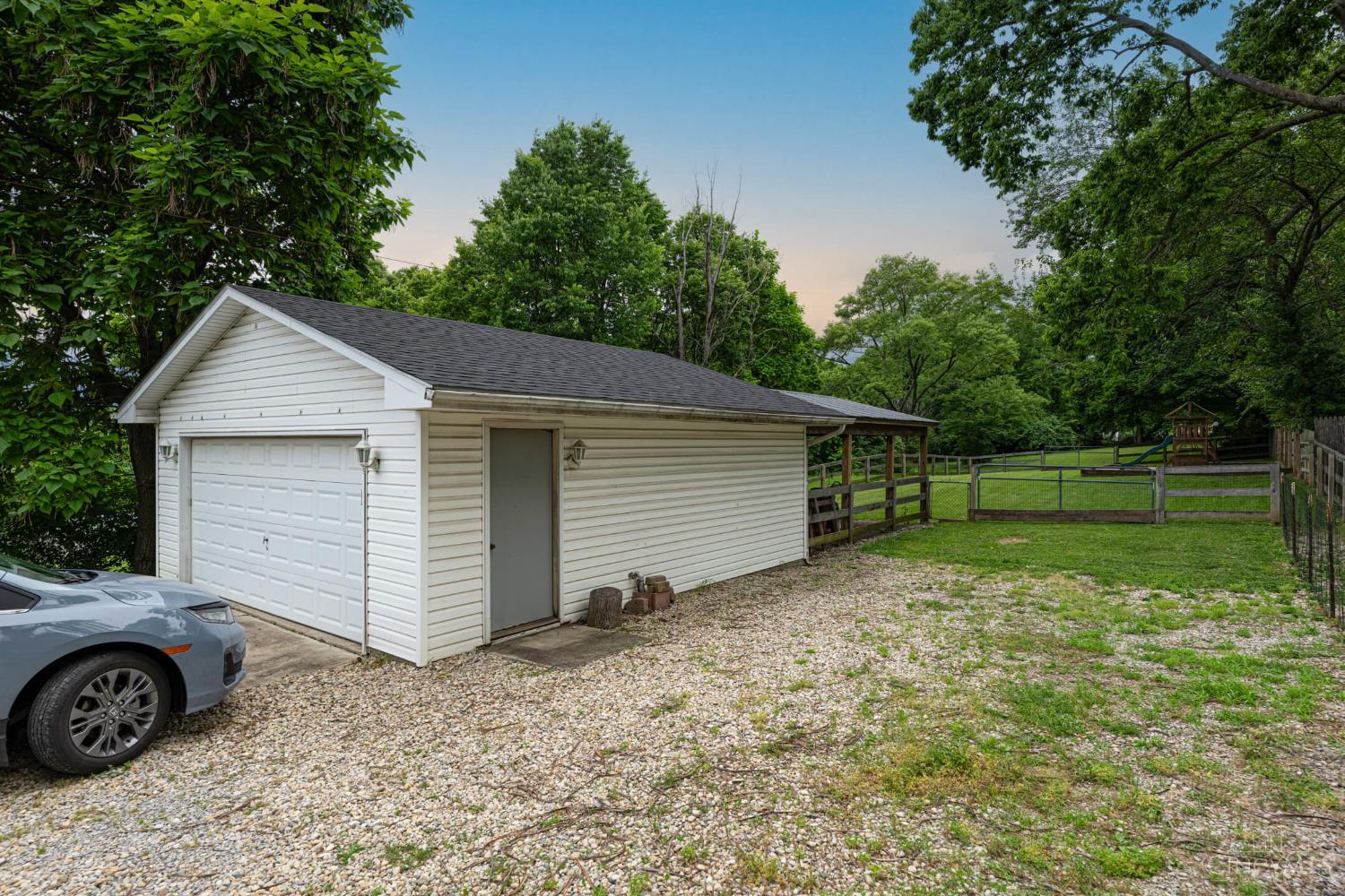 16 Burton Road Middletown, OH 45044 - Photo 21 of 25