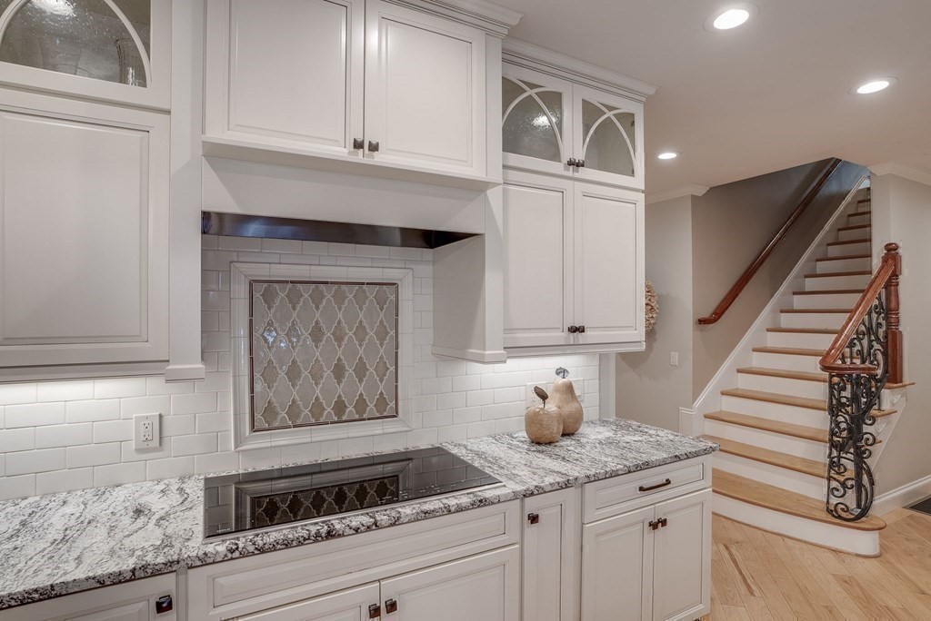 97 Fox Run Road Bolton, MA 01740 - Photo 8 of 45