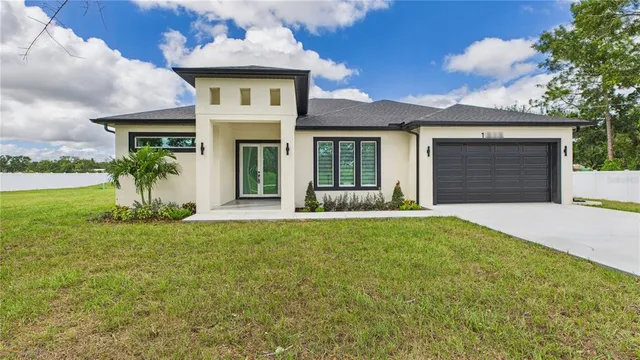 $875,000 | 1515 30th Street Southeast, Ruskin, FL 33570