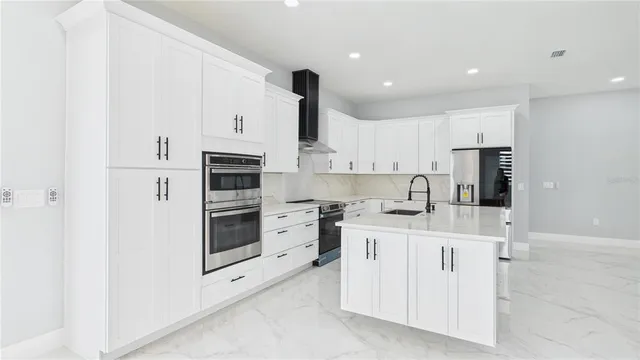 $875,000 | 1515 30th Street Southeast, Ruskin, FL 33570