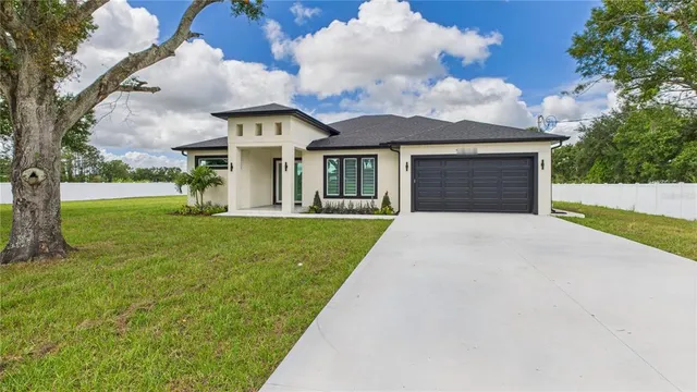 $875,000 | 1515 30th Street Southeast, Ruskin, FL 33570