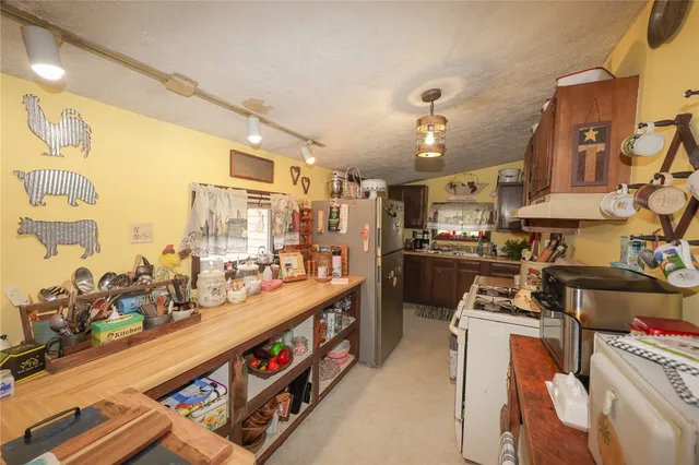 $180,000 | 72 Chapel Street, Canandaigua City, NY 14424