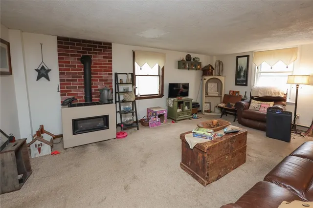 $180,000 | 72 Chapel Street, Canandaigua City, NY 14424