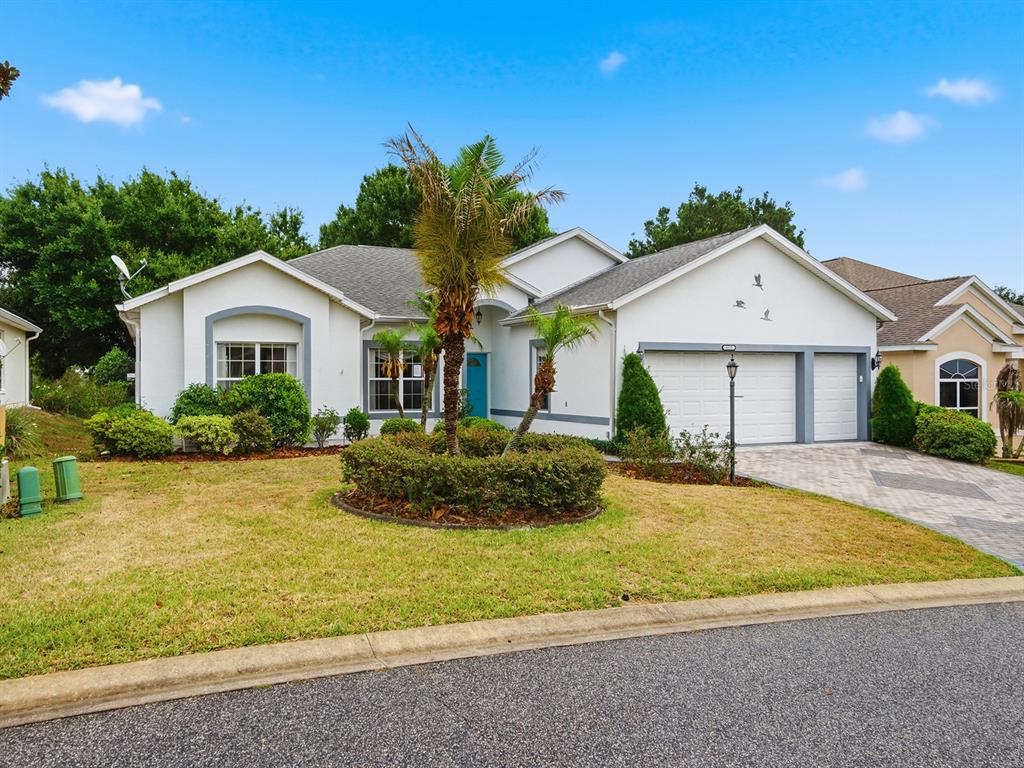 4835 Sable Ridge Court Leesburg, FL 34748 - Photo 2 of 42 Gallery Image 2