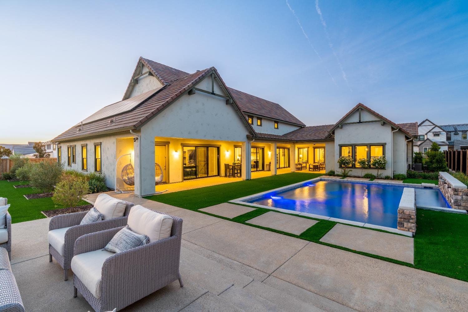 1754 Lester Avenue Clovis, CA 93619 - Photo 49 of 59 a house with garden in front of it