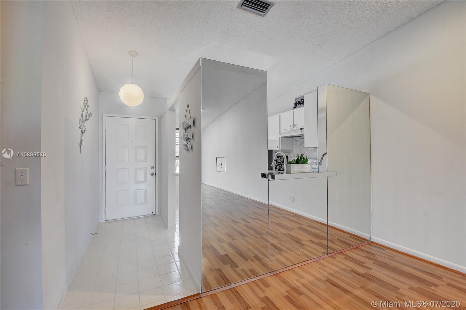 8617 Sunbird Place, Unit B Boca Raton, FL 33496 - Photo 17 of 41