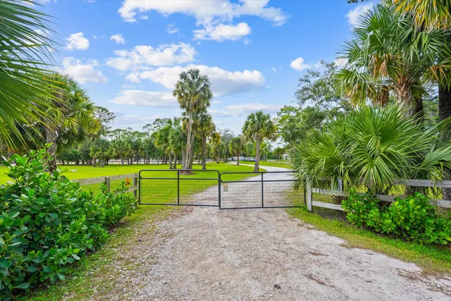 $1,000 | 3509 C Road, Unit BARN, Loxahatchee Groves, FL 33470