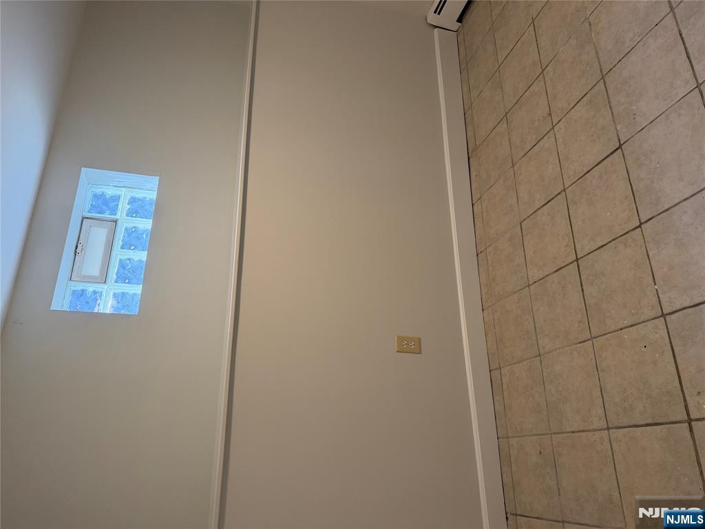 52 Orient Way, Unit GROUND LEVEL Rutherford, NJ 07070 - Photo 5 of 9