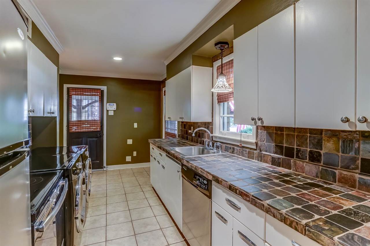 4780 Dee Road Memphis, TN 38117 - Photo 12 of 25