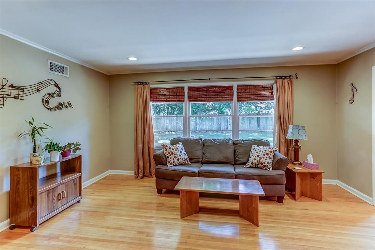 4780 Dee Road Memphis, TN 38117 - Photo 4 of 25