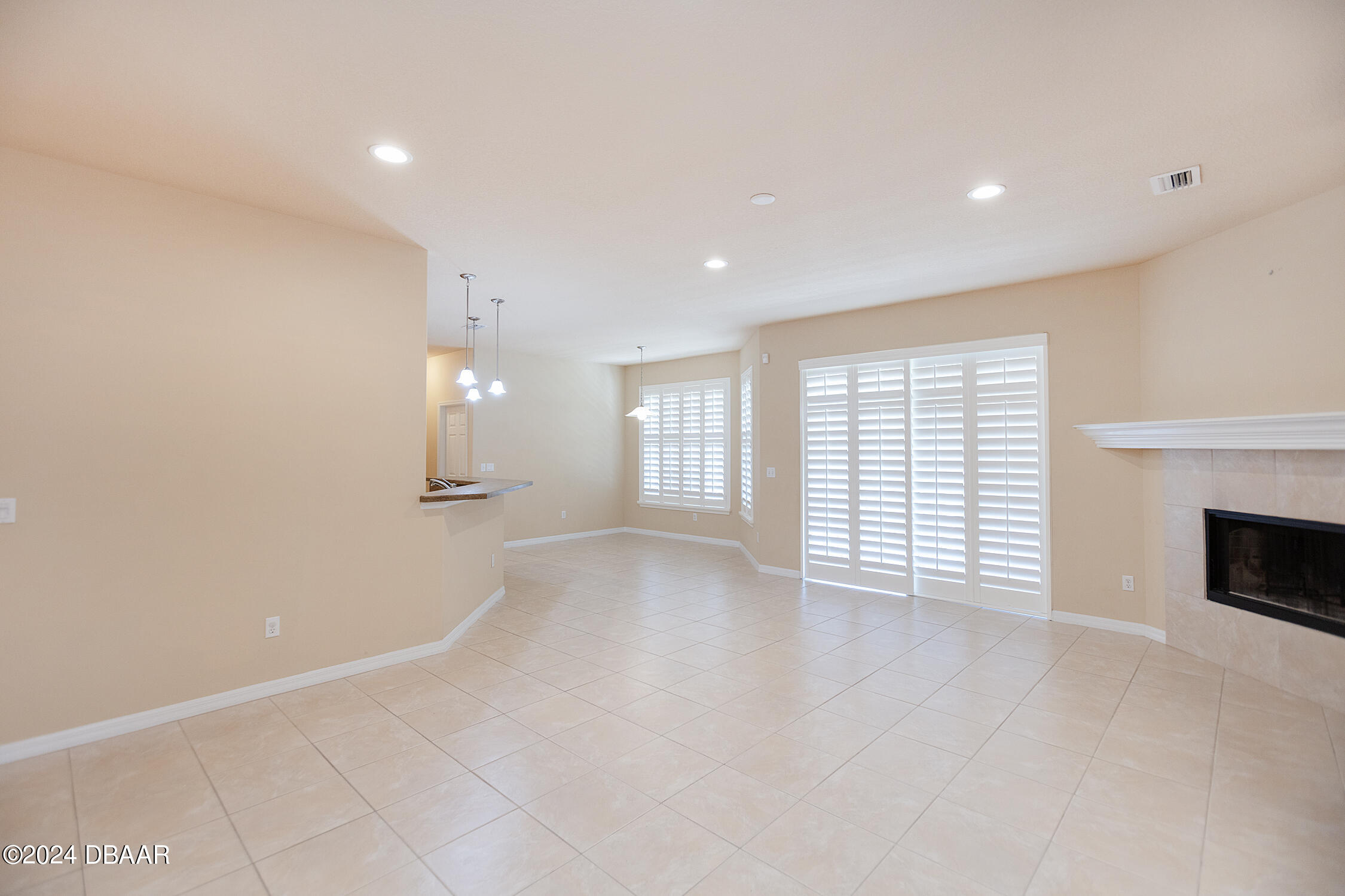 67 Saddlers Ormond Beach Ormond Beach, FL 32174 - Photo 7 of 39 Living