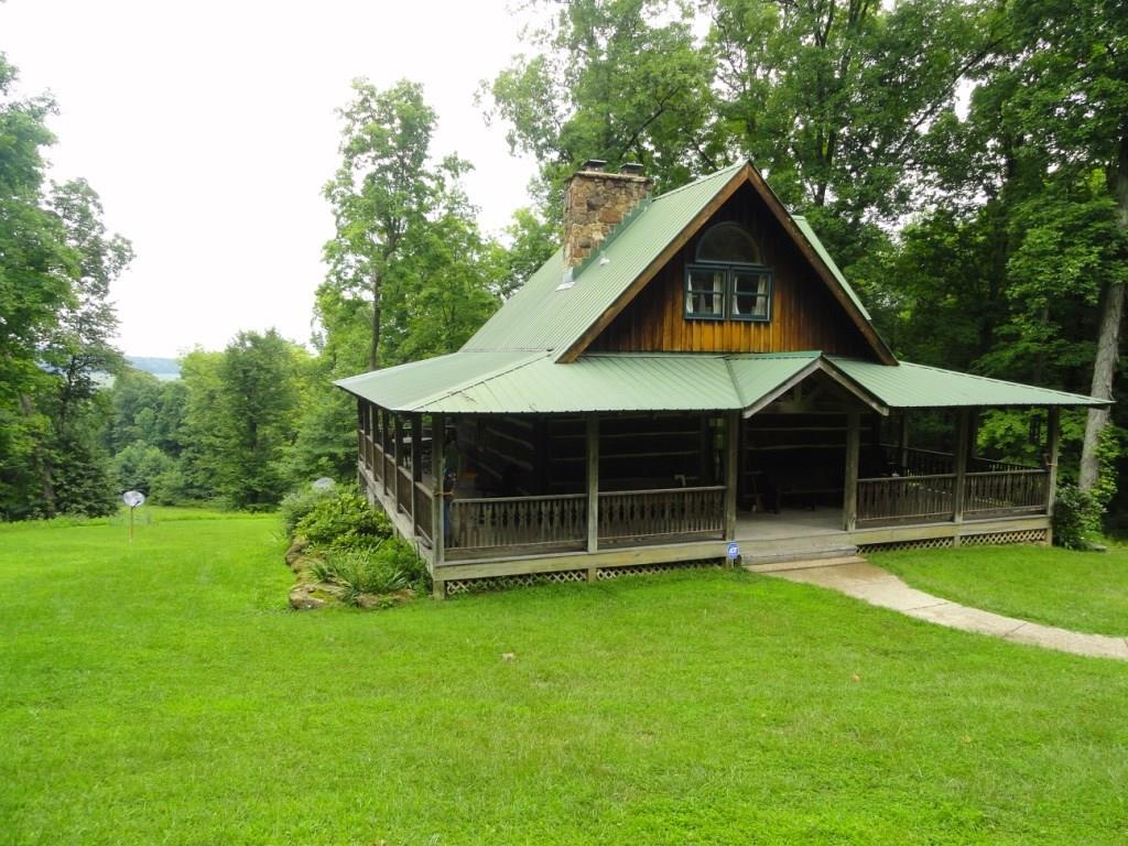 9122 West Mallory Road Bloomington, IN 47404 - Photo 1 of 35