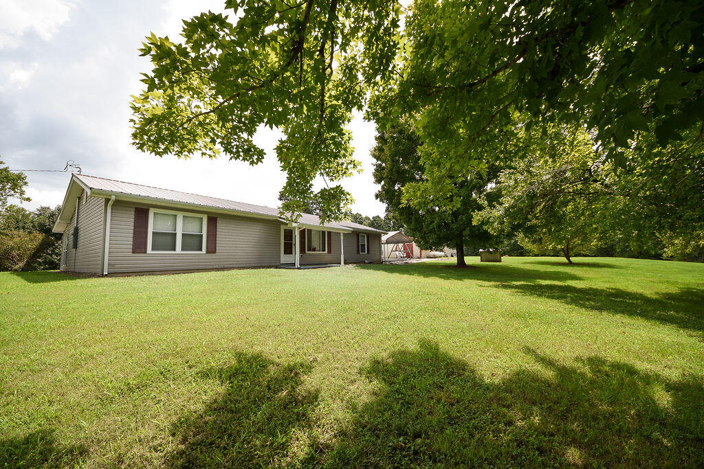 238 Van Davis Road Georgetown, TN 37336 - Photo 1 of 34 DSC_1810