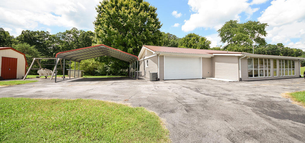 238 Van Davis Road Georgetown, TN 37336 - Photo 6 of 34 DSC_1797