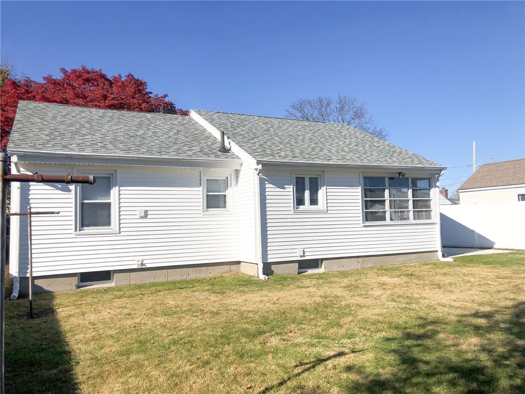 30 Egan Road Cranston, RI 02910 - Photo 9 of 9