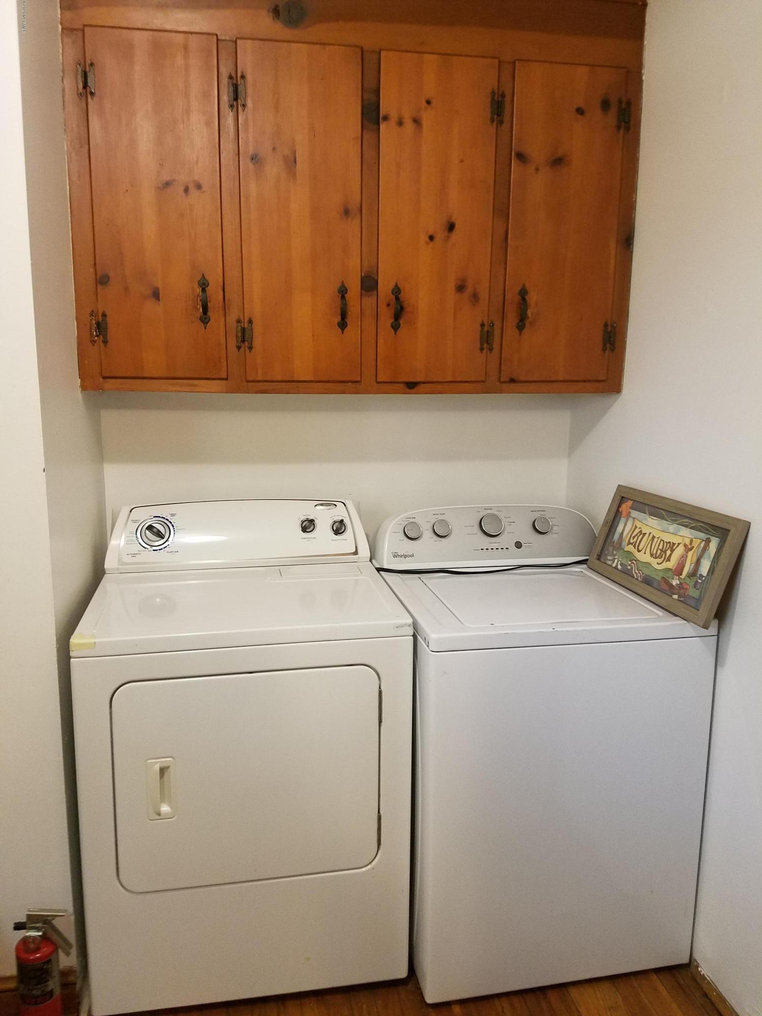 227 Dead End Road Enfield, NC 27823 - Photo 5 of 17 LAUNDRY