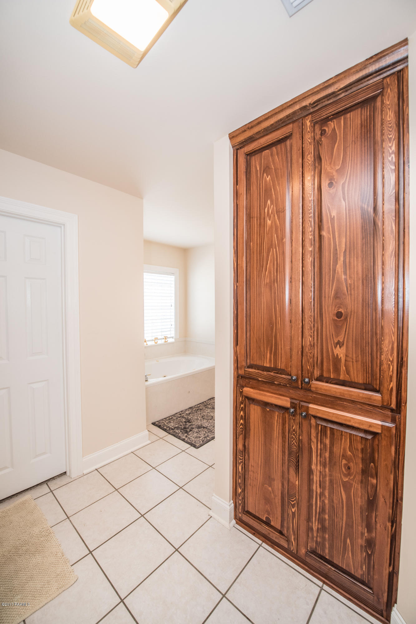 102 Longpointe Road Youngsville, LA 70592 - Photo 10 of 31 DSC_9379
