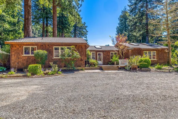 $1,015,000 | 32450 Simpson Lane, Fort Bragg, CA 95437
