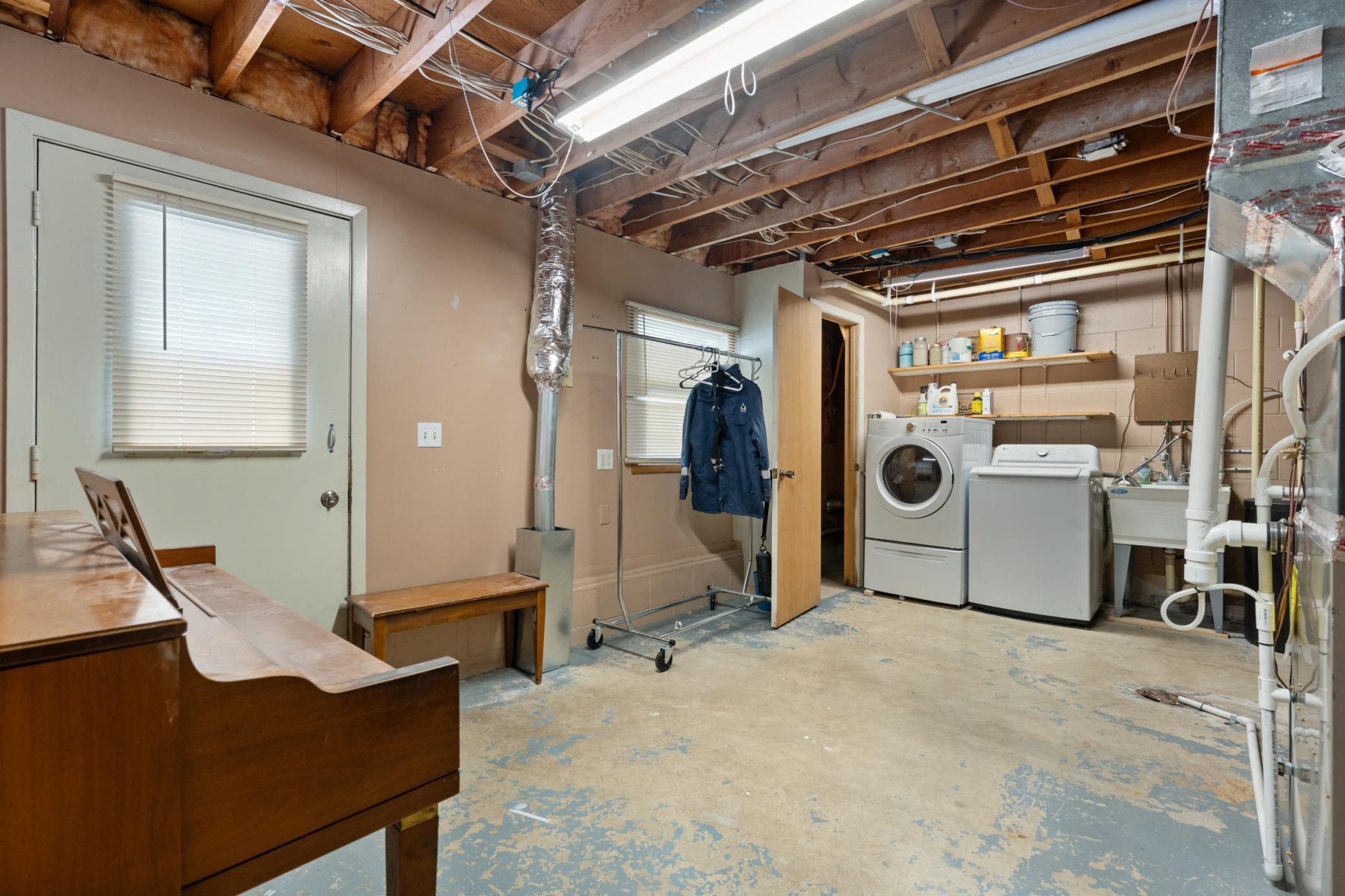 845 3rd Avenue Northwest Plainview, MN 55964 - Photo 24 of 30