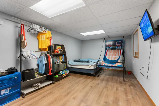 $325,000 | 845 3rd Avenue Northwest, Plainview, MN 55964