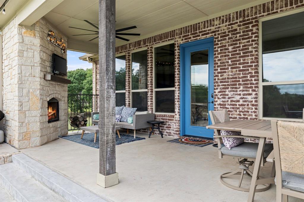 2103 Cash Point Court Granbury, TX 76049 - Photo 32 of 38