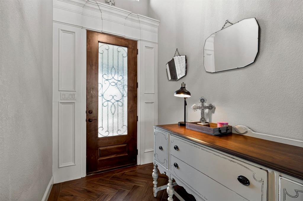 2103 Cash Point Court Granbury, TX 76049 - Photo 6 of 38