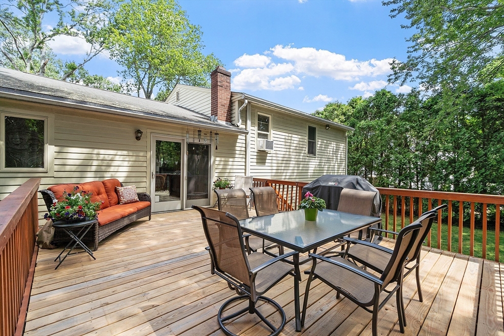 39 Rustic Drive Leominster, MA 01453 - Photo 33 of 36