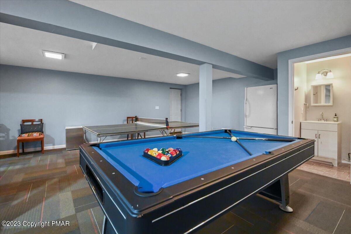 105 Alford Court Bushkill, PA 18324 - Photo 43 of 64 a room with furniture pool table and a table