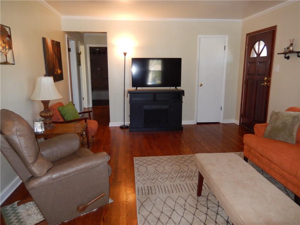 519 Friel Road Baden, PA 15005 - Photo 3 of 25 Gallery Image 3