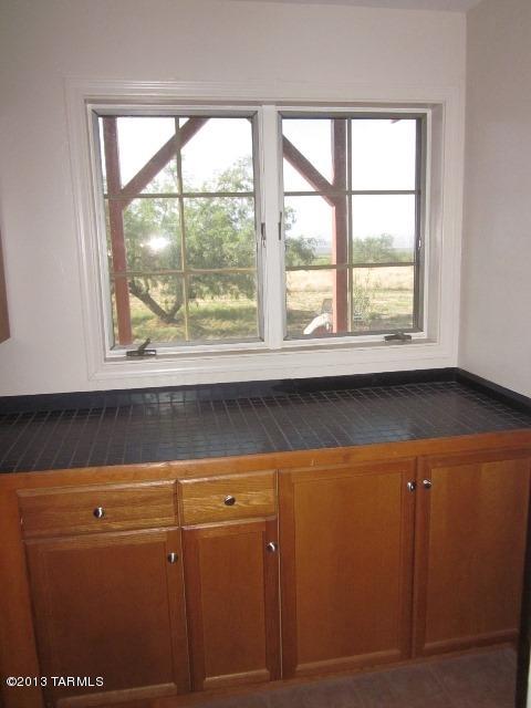 277 South Stallion Ranch Road Benson, AZ 85602 - Photo 15 of 32 Gallery Image 15