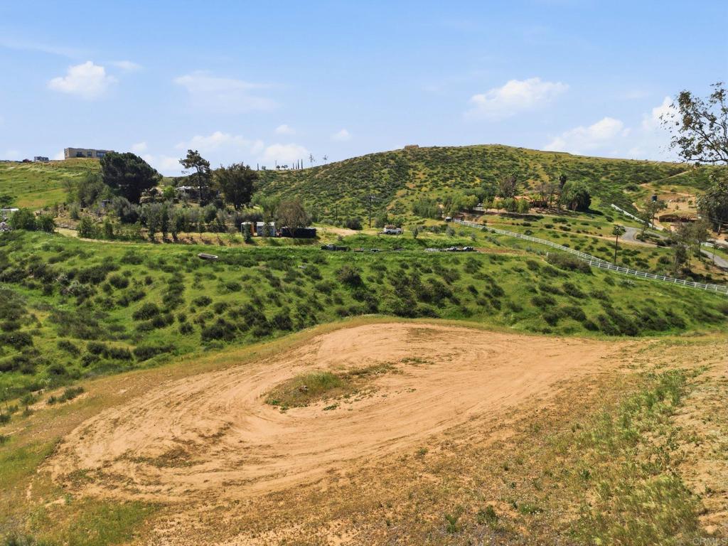 37875 Sage Road Hemet, CA 92544 - Photo 25 of 33 a view of a city