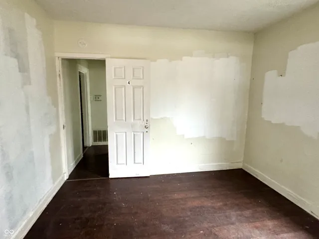 $79,900 | 805 North Goodlet Avenue, Indianapolis, IN 46222