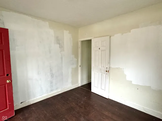 $79,900 | 805 North Goodlet Avenue, Indianapolis, IN 46222