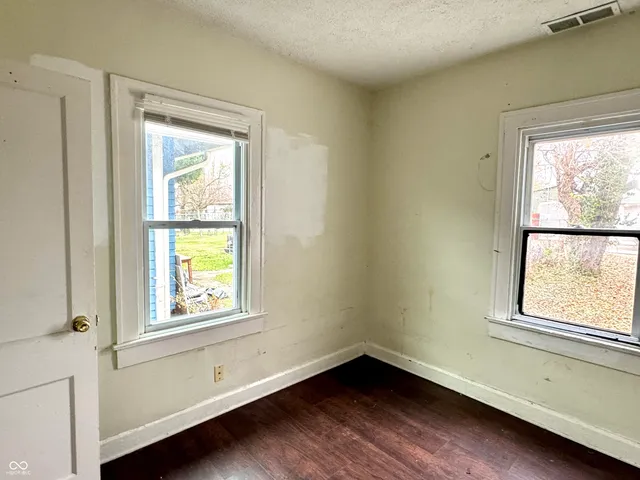 $79,900 | 805 North Goodlet Avenue, Indianapolis, IN 46222