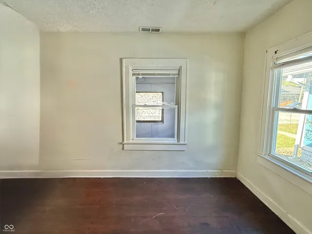 $79,900 | 805 North Goodlet Avenue, Indianapolis, IN 46222