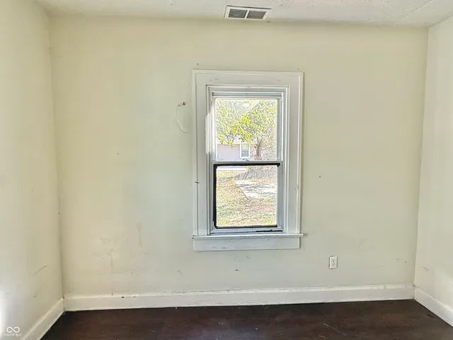 $79,900 | 805 North Goodlet Avenue, Indianapolis, IN 46222