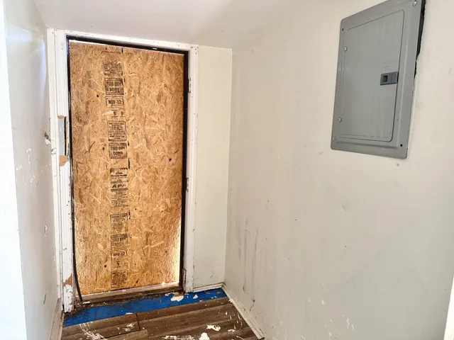 $79,900 | 805 North Goodlet Avenue, Indianapolis, IN 46222