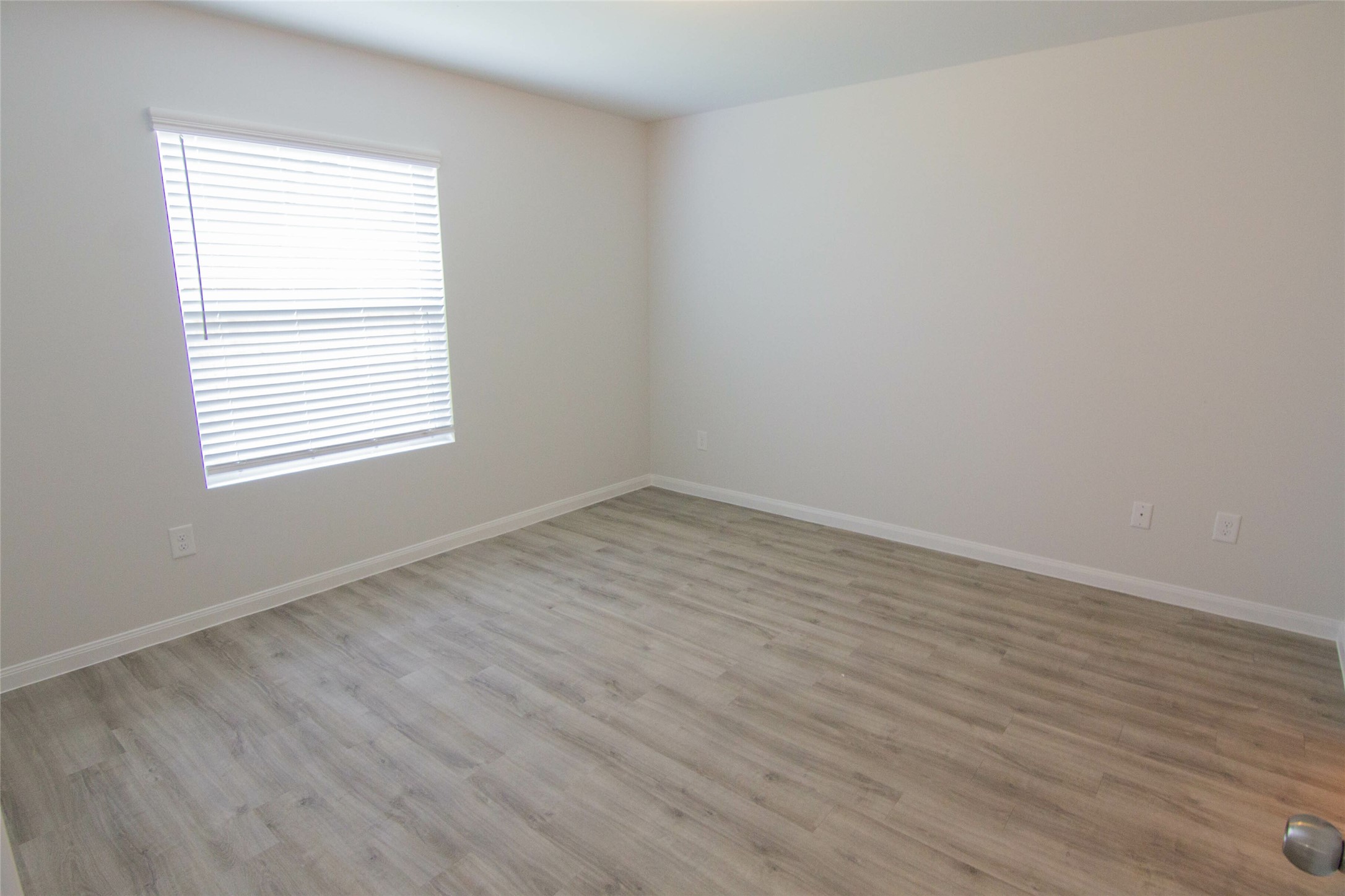 18511 Queesborough Creek Road Katy, TX 77449 - Photo 7 of 14