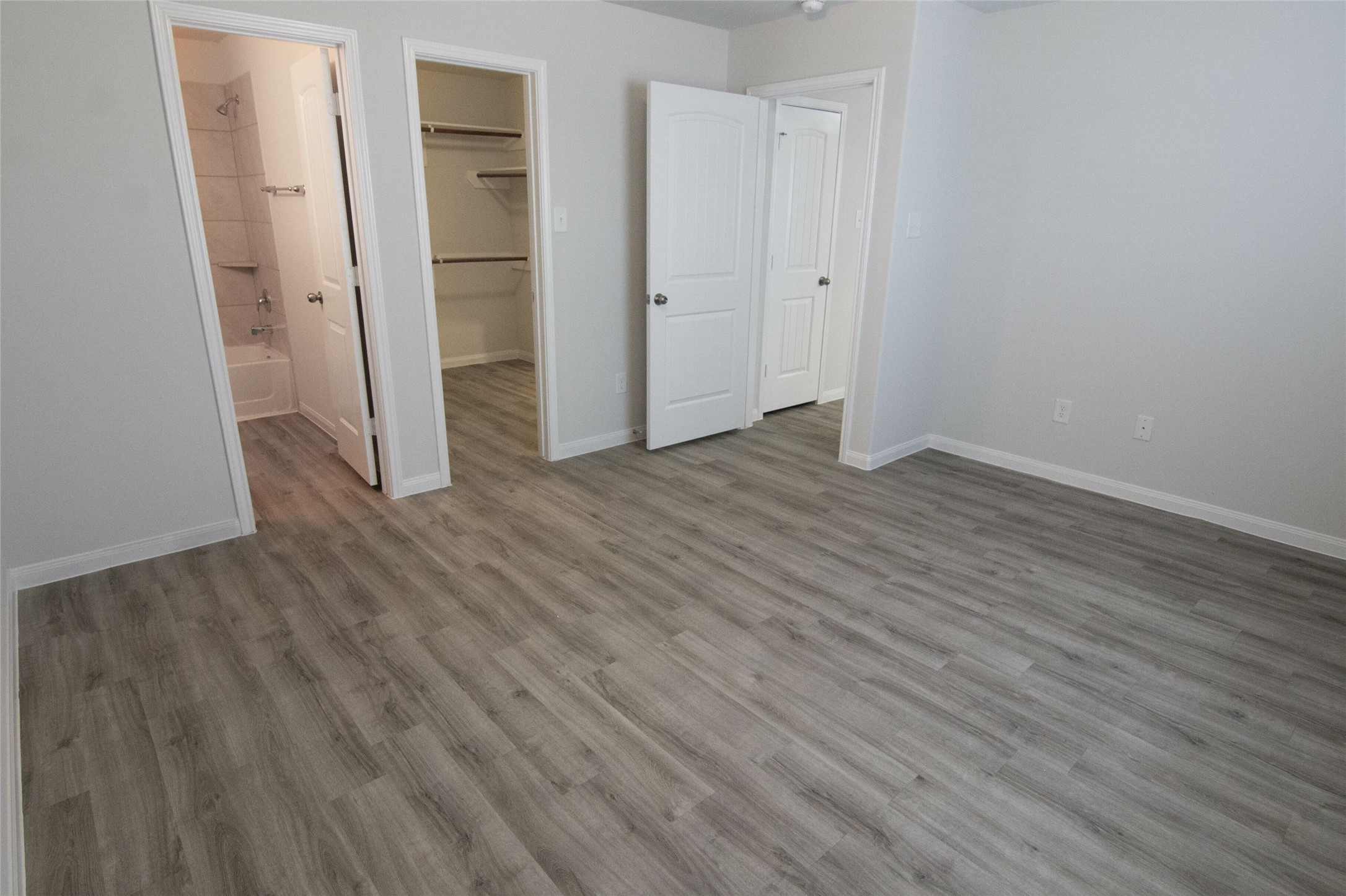 18511 Queesborough Creek Road Katy, TX 77449 - Photo 8 of 14