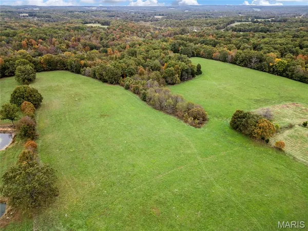 $198,500 | 21269 Bangor Road, Crocker, MO 65452