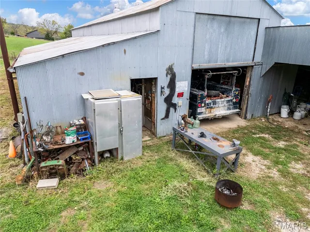 $198,500 | 21269 Bangor Road, Crocker, MO 65452