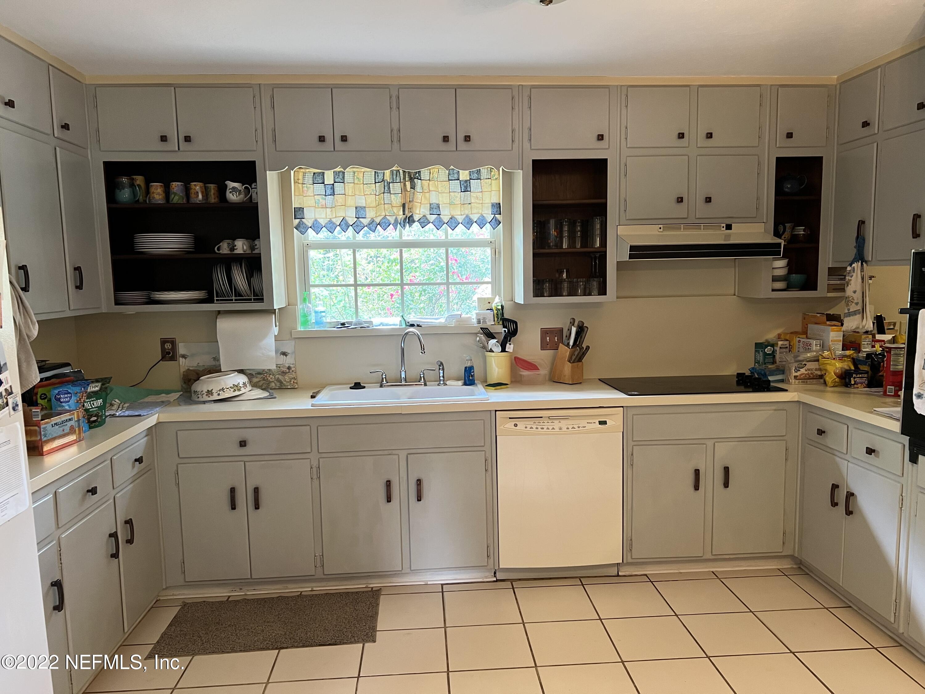 9440 Kells Road Jacksonville, FL 32257 - Photo 8 of 27 Kitchen