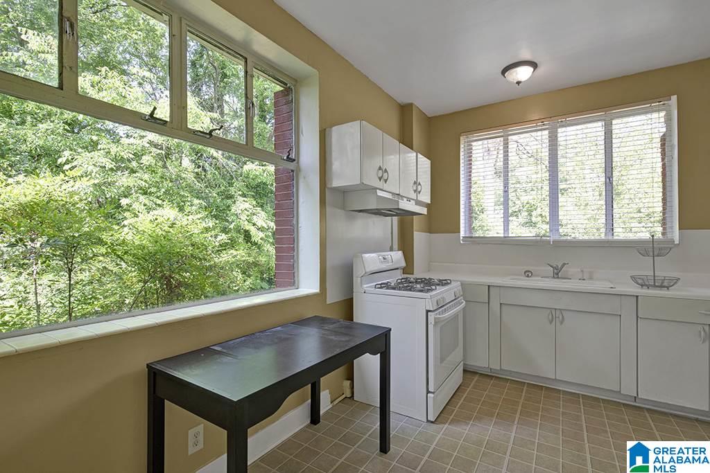 1329 Shades Crest Road Birmingham, AL 35226 - Photo 27 of 33
