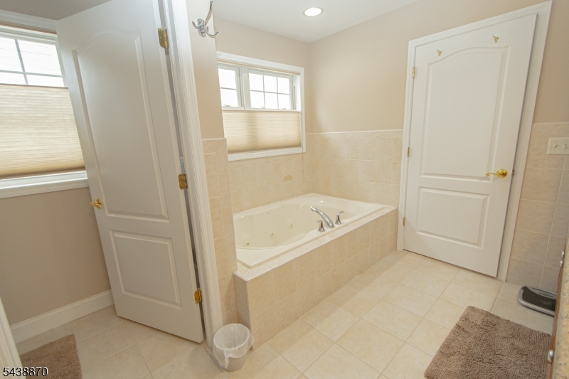 419 Putnam Road Union, NJ 07083 - Photo 15 of 22