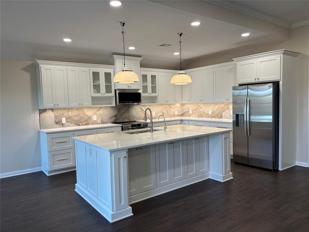 9936 Bridlewood Lane Waco, TX 76708 - Photo 10 of 27