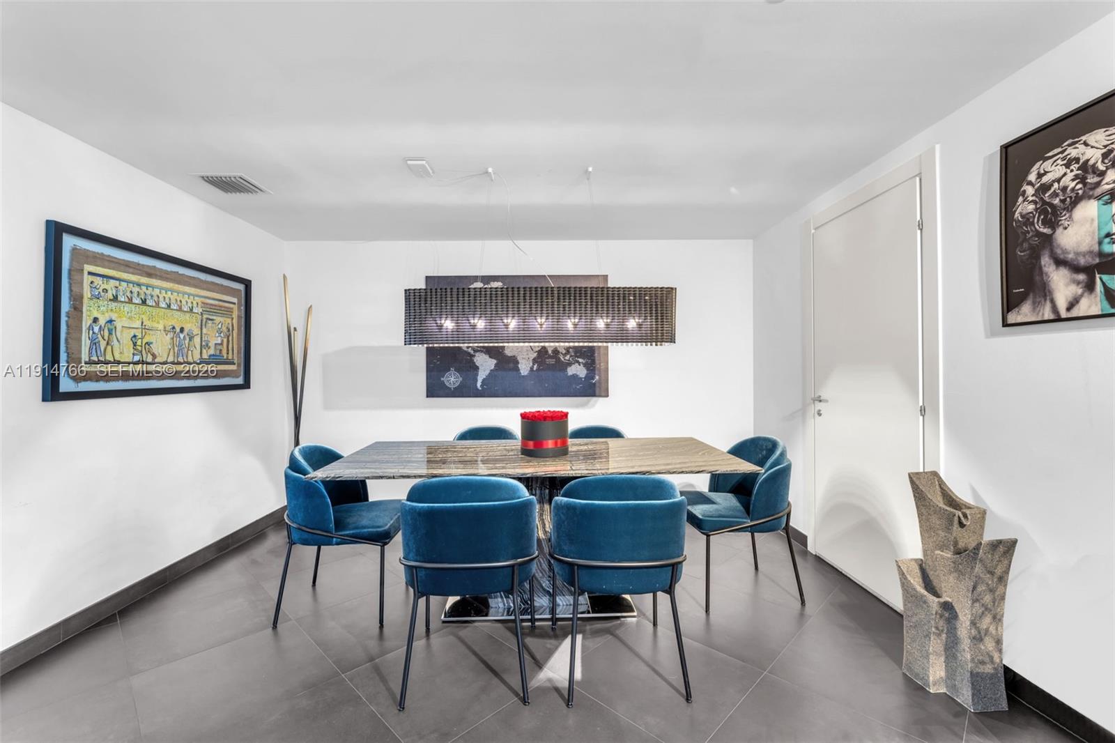 200 Biscayne Blvd Way, Unit 4408 Miami, FL 33131 - Photo 12 of 36 a view of a dining room with furniture