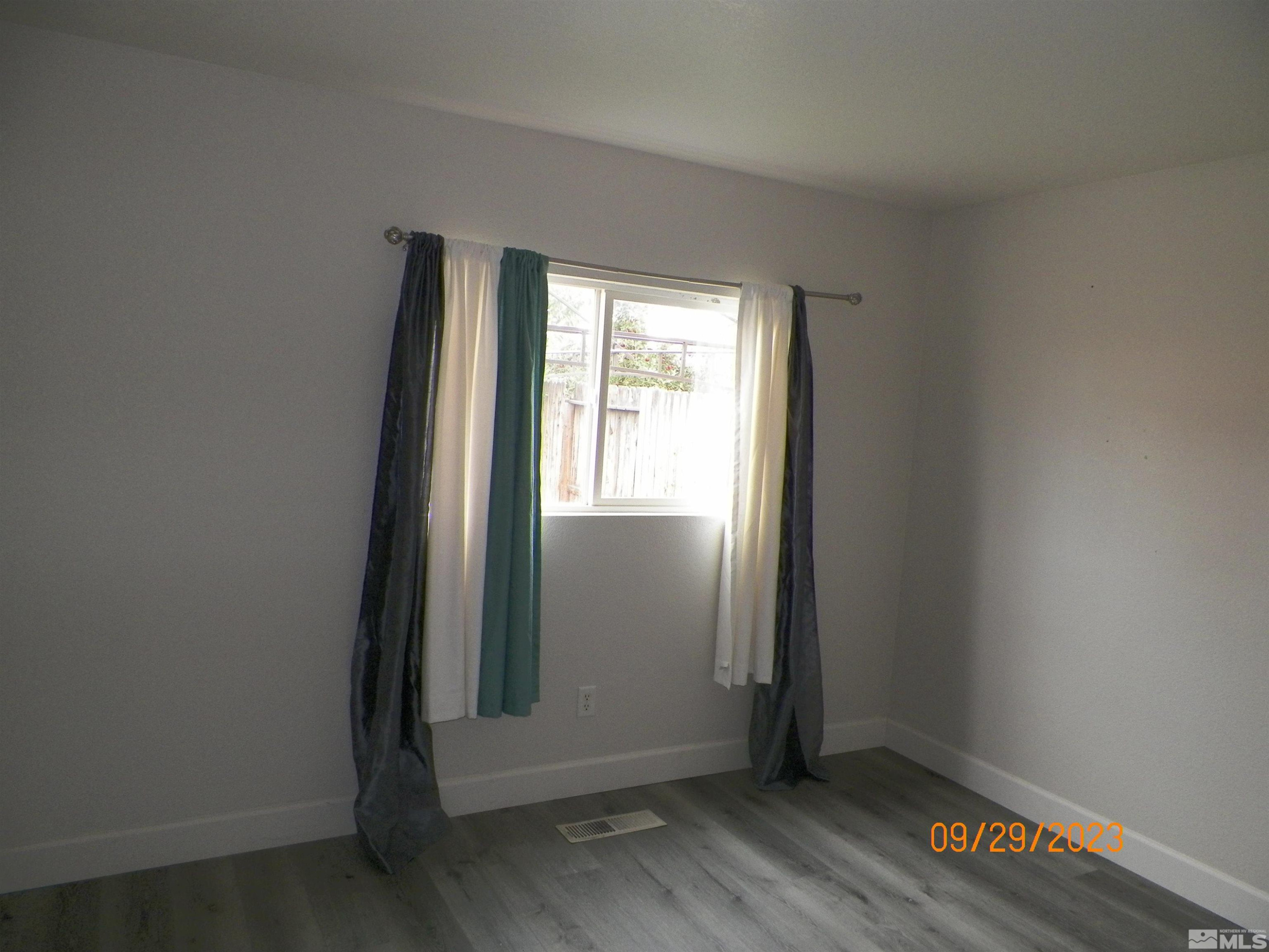 9696 Autumn Leaf Way Reno, NV 89506 - Photo 12 of 40 Photo 12