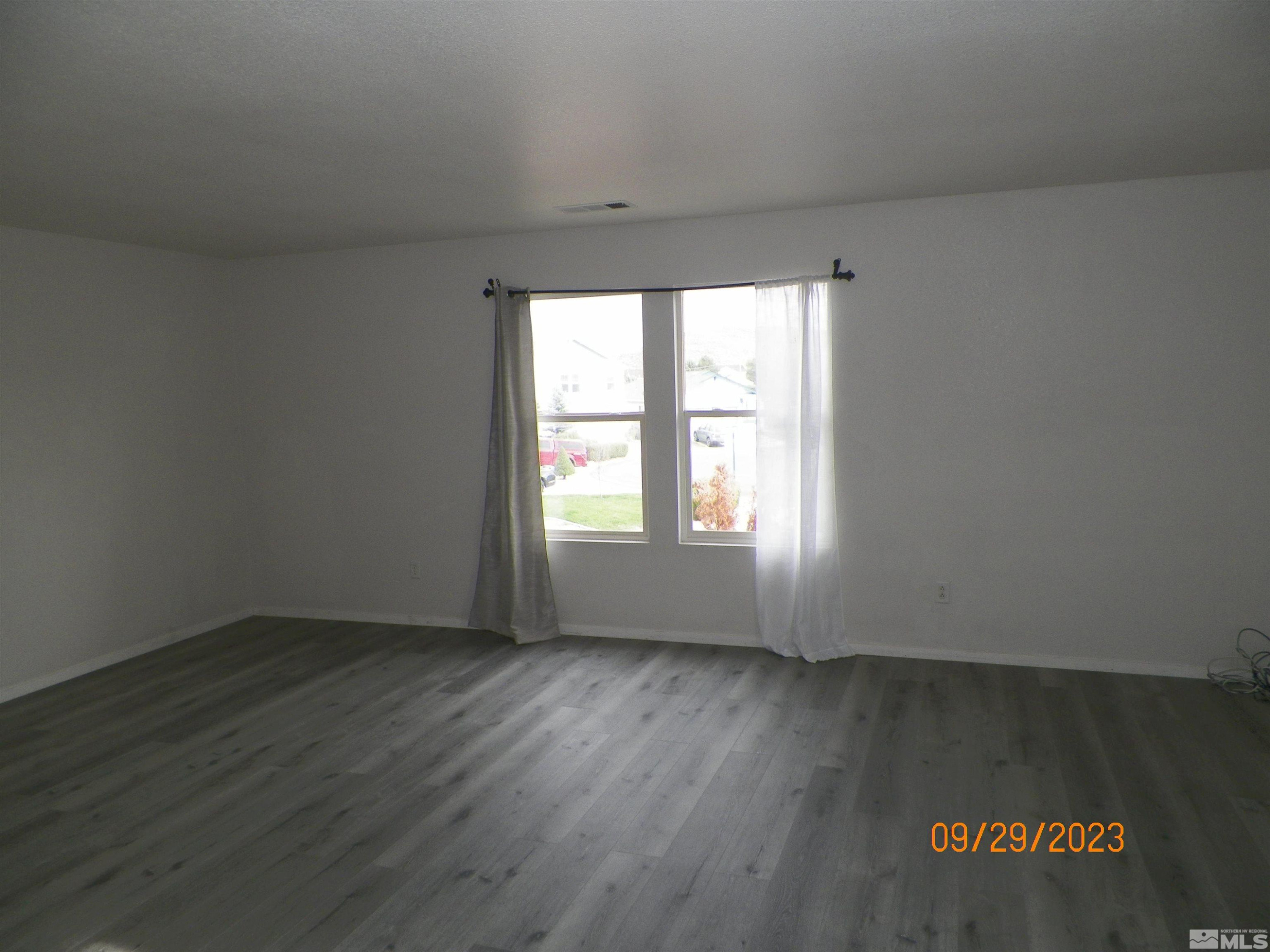 9696 Autumn Leaf Way Reno, NV 89506 - Photo 18 of 40 Photo 18